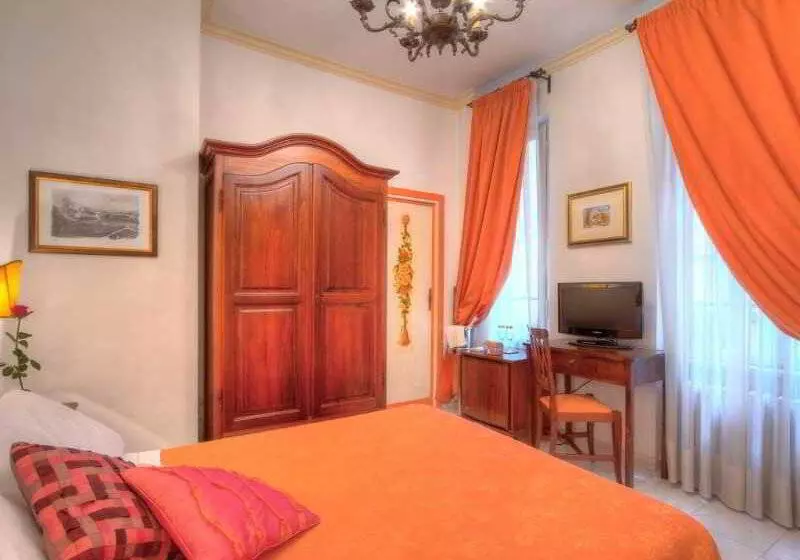 هتل Residenza In Farnese