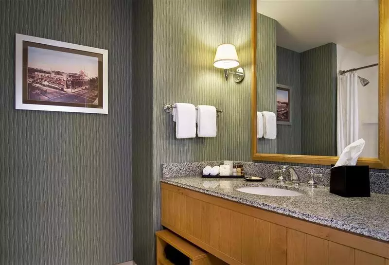 Отель Sheraton Grand Sacramento