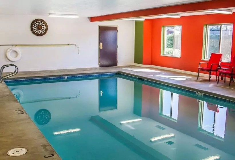 ホテル Sleep Inn & Suites Roseburg North Near Medical Center