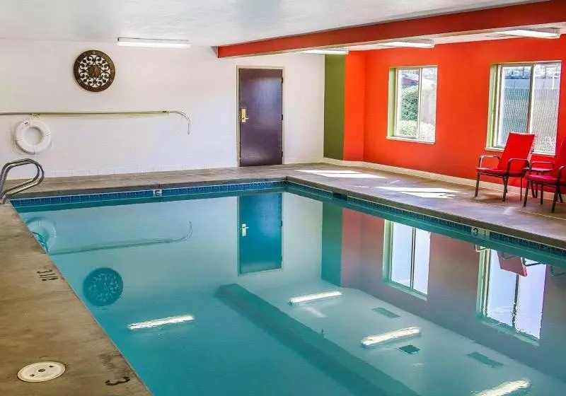 ホテル Sleep Inn & Suites Roseburg North Near Medical Center