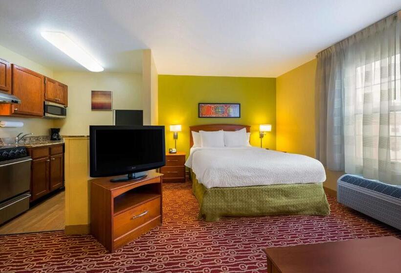 فندق Sonesta Simply Suites Detroit Novi