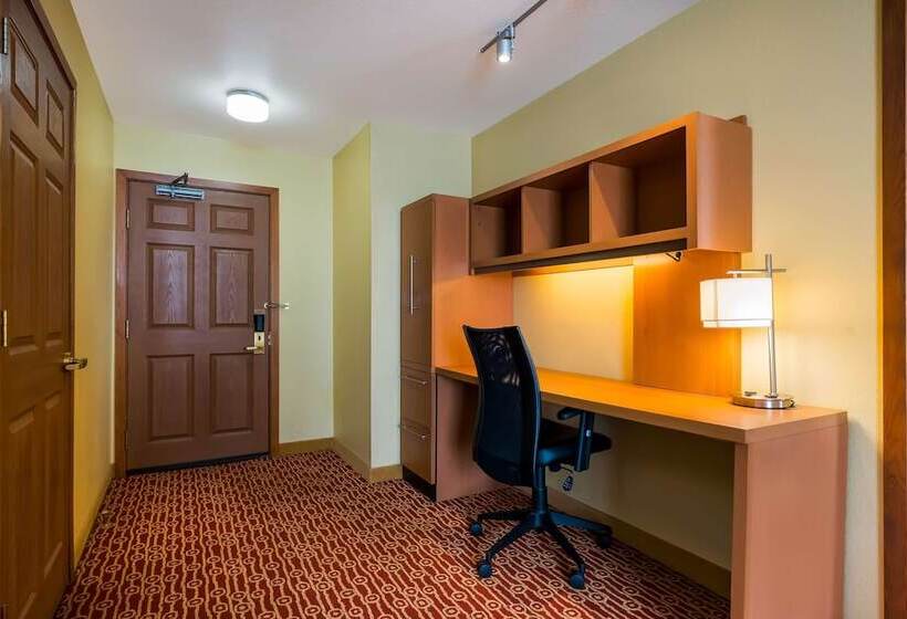 فندق Sonesta Simply Suites Detroit Novi