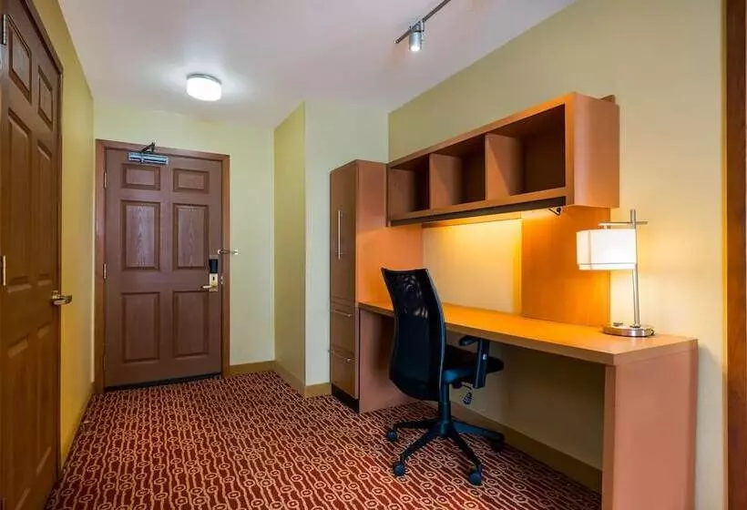 Otel Sonesta Simply Suites Detroit Novi