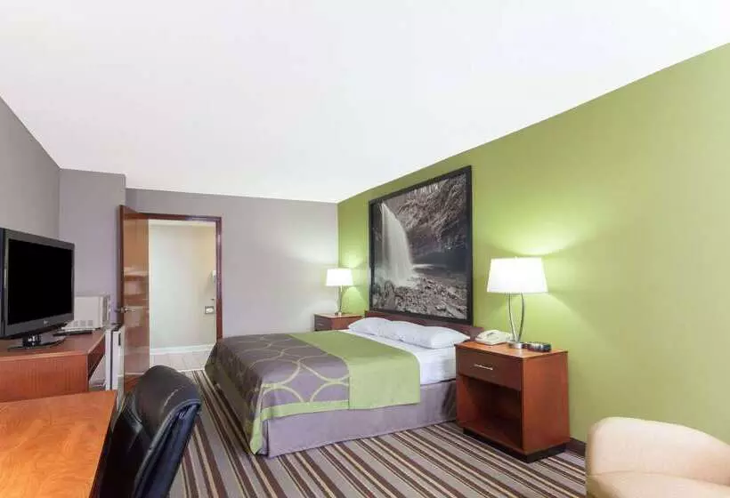 בית מלון כפרי Super 8 By Wyndham Clarksville Northeast