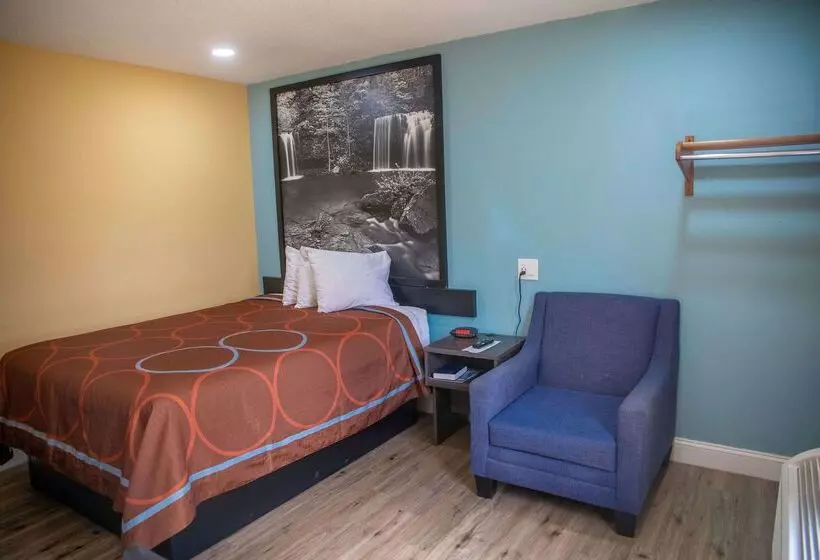 هتل Super 8 By Wyndham Mountain Home