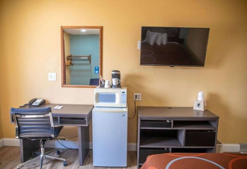 Szálloda Super 8 By Wyndham Mountain Home