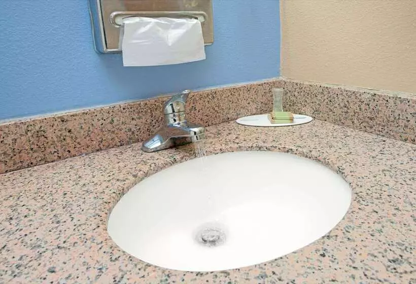 ホテル Super 8 By Wyndham Pontoon Beach Il/st. Louis Mo Area