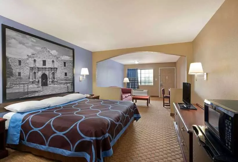 בית מלון כפרי Super 8 By Wyndham San Antonio/riverwalk Area