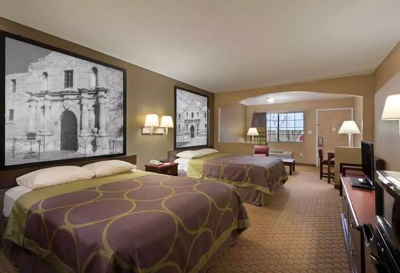 בית מלון כפרי Super 8 By Wyndham San Antonio/riverwalk Area