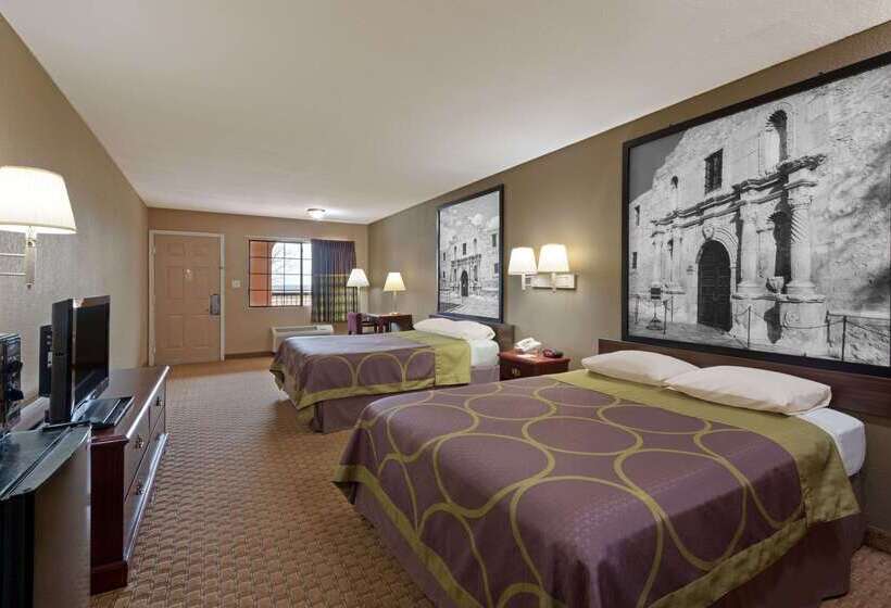 בית מלון כפרי Super 8 By Wyndham San Antonio/riverwalk Area
