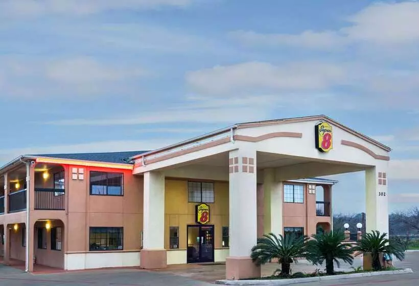 בית מלון כפרי Super 8 By Wyndham San Antonio/riverwalk Area