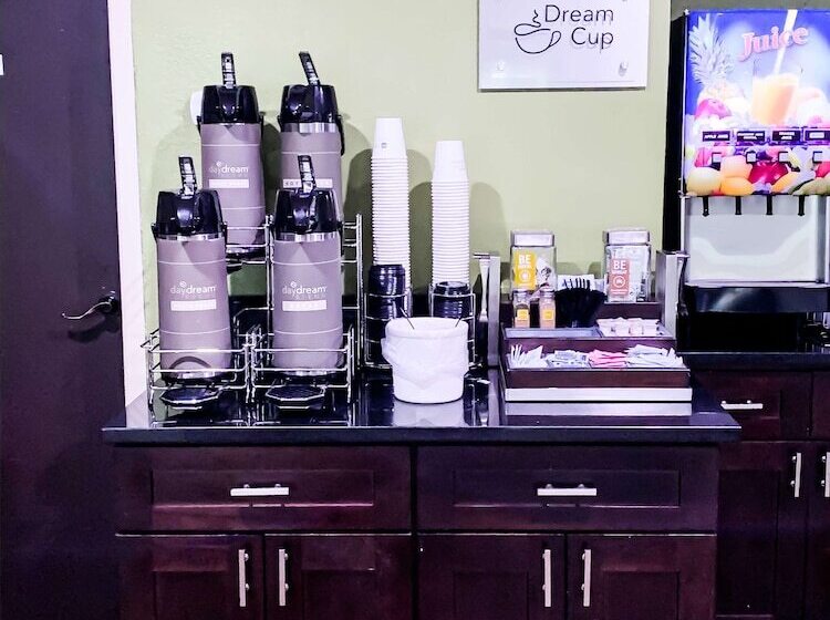 فندق Wingate By Wyndham Macon West