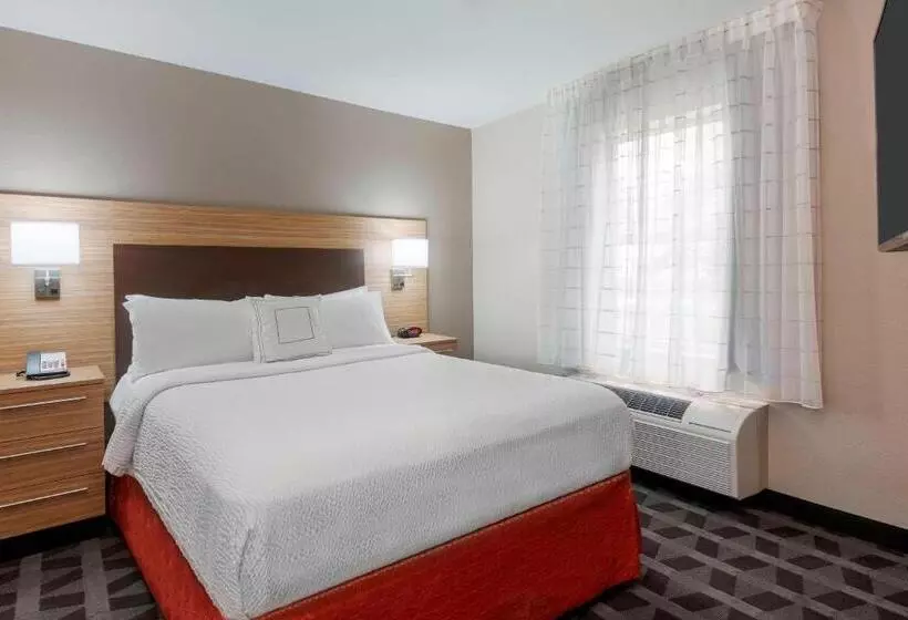 ホテル Towneplace Suites Savannah Midtown