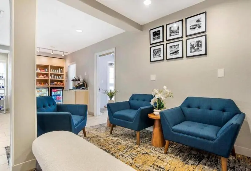 ホテル Towneplace Suites Tallahassee North/capital Circle