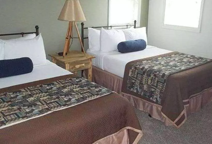 호텔 Travelodge By Wyndham Gardiner Yellowstone Park North Entr