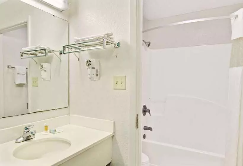 호텔 Travelodge Suites By Wyndham Macclenny I 10