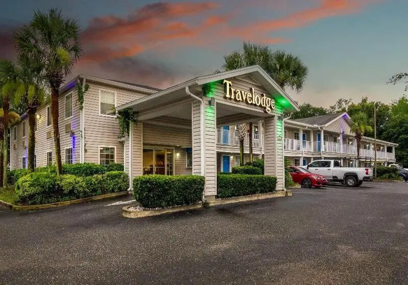 ホテル Travelodge Suites By Wyndham Macclenny I 10