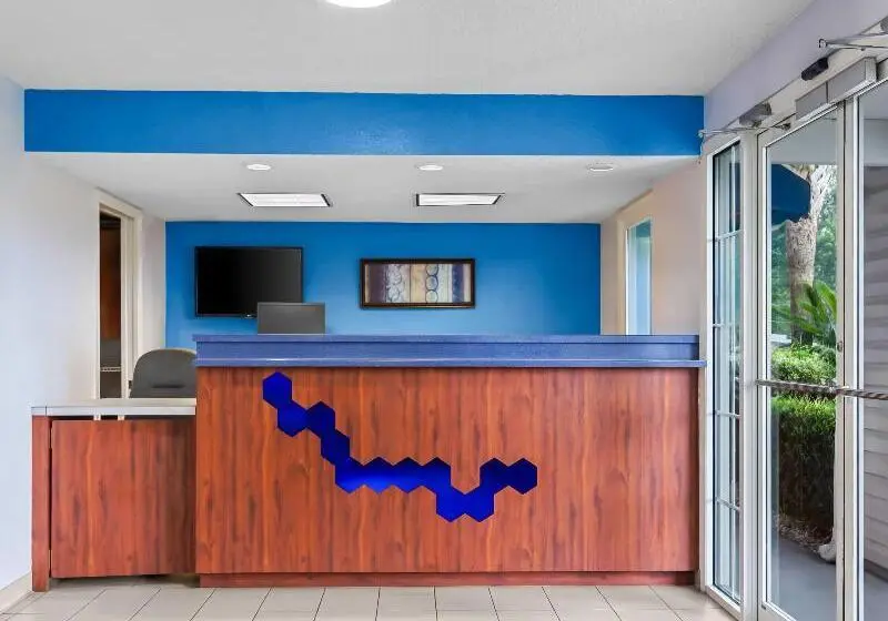 ホテル Travelodge Suites By Wyndham Macclenny I 10