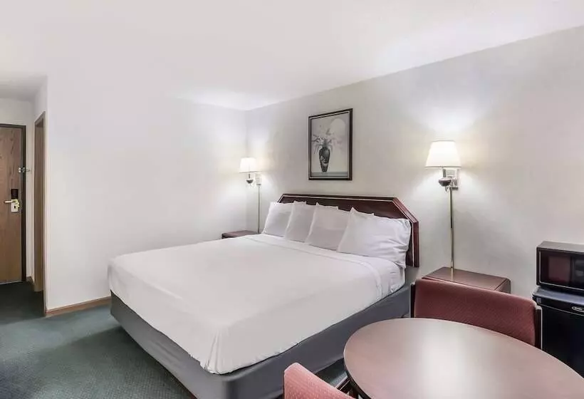 Мотель Americas Best Value Inn Wenona