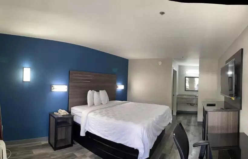 Мотель Griffin Inn & Suites