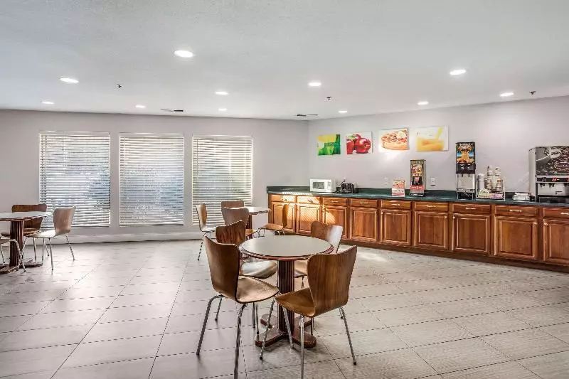 מוטל Quality Inn Calvert City  Paducah East