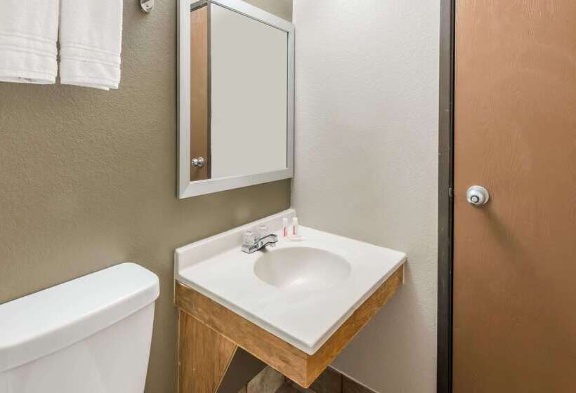 מוטל Super 8 By Wyndham Bedford