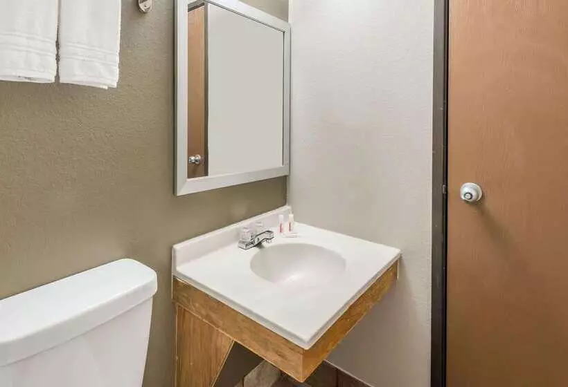 モーテル Super 8 By Wyndham Bedford