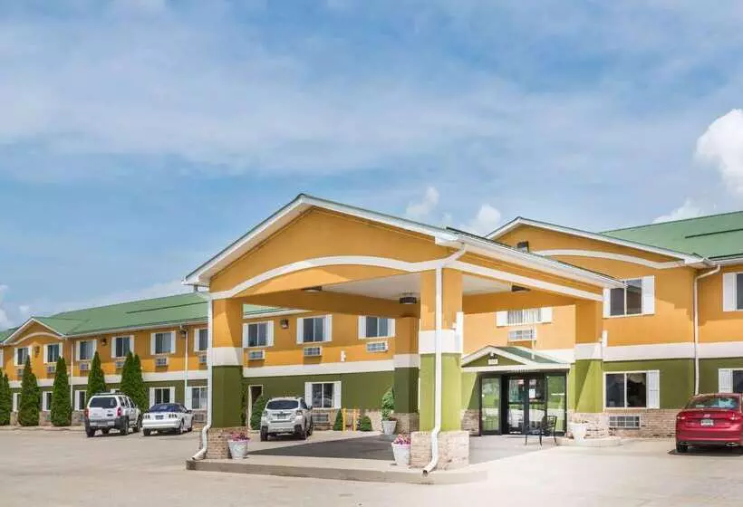 فندق على الطريق Super 8 By Wyndham Bedford