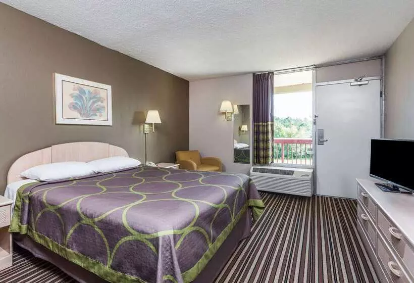 Мотель Super 8 By Wyndham Commerce