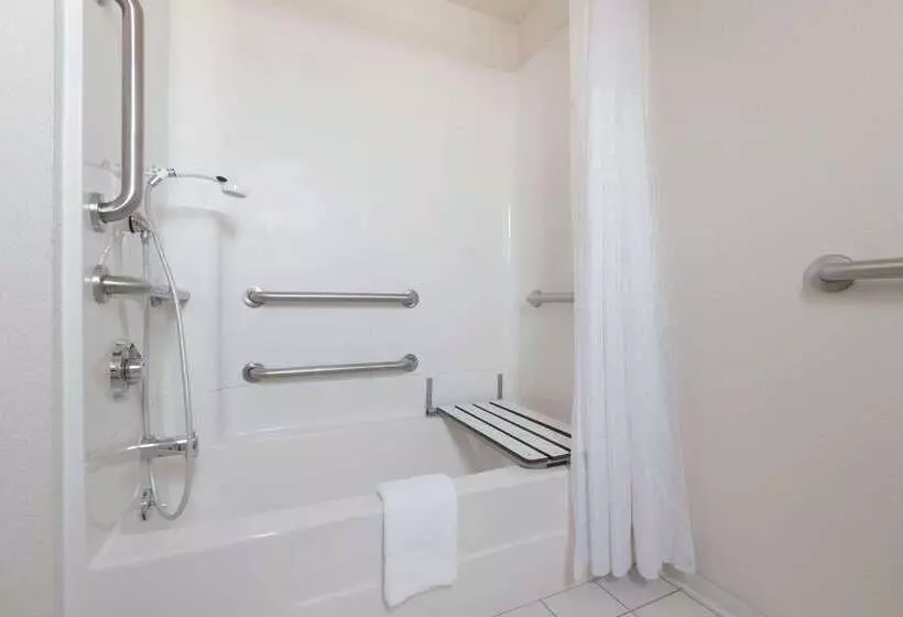 Мотель Super 8 By Wyndham Fort Bragg