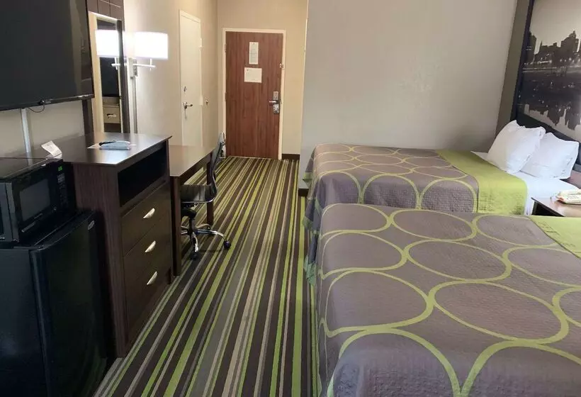 Motel Super 8 By Wyndham Hernando