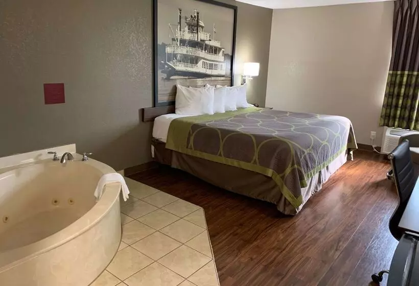 Motel Super 8 By Wyndham Hernando