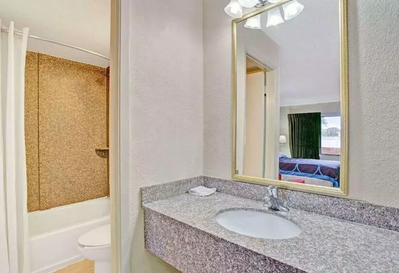 Motelli Economy Inn Jax Op