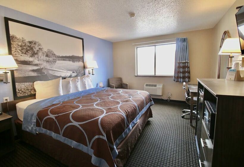 فندق على الطريق Super 8 By Wyndham Kenosha/pleasant Prairie