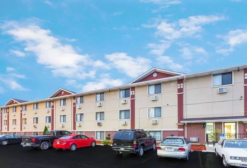 Мотель Super 8 By Wyndham Kenosha/pleasant Prairie