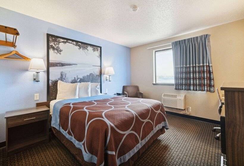 فندق على الطريق Super 8 By Wyndham Kenosha/pleasant Prairie