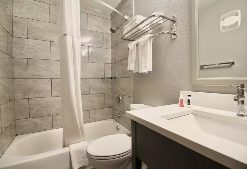 Мотель Super 8 By Wyndham Kenosha/pleasant Prairie