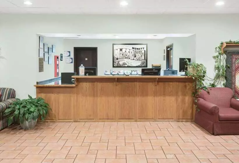 Motel Super 8 By Wyndham Monett