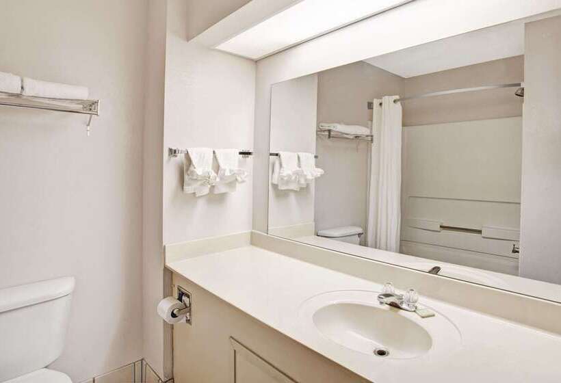 モーテル Super 8 By Wyndham Olive Branch