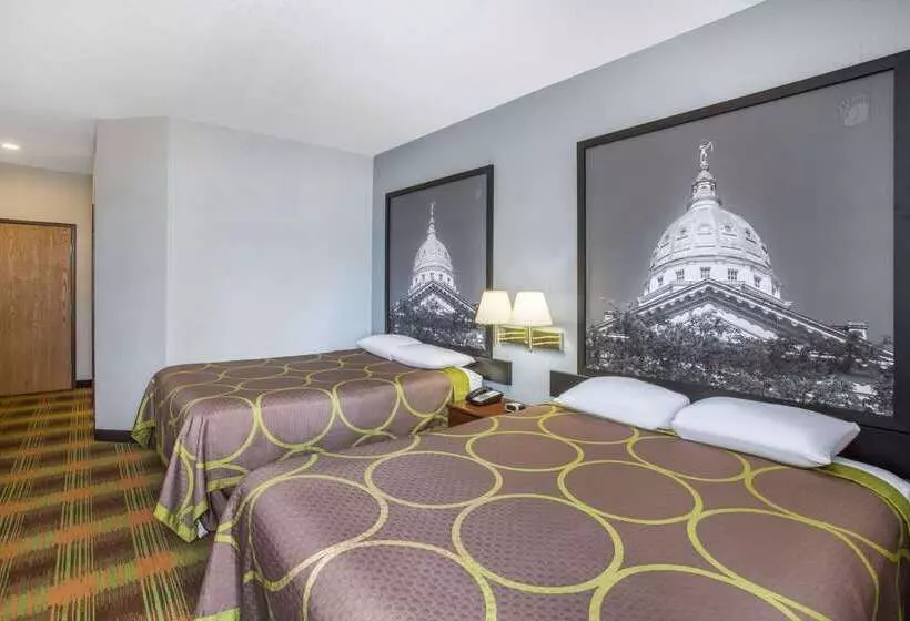 모텔 Super 8 By Wyndham Sweet Springs