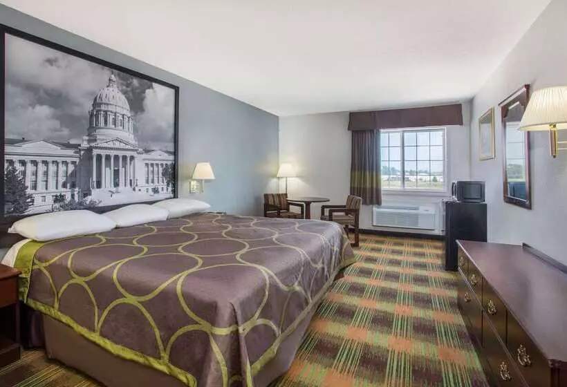 모텔 Super 8 By Wyndham Sweet Springs