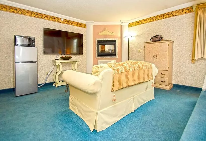 汽车旅馆  Urbana Inn & Suites