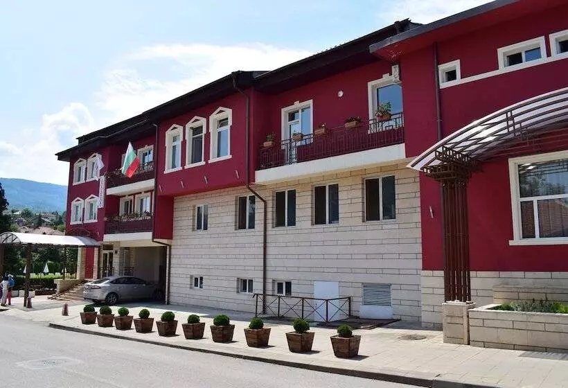 Balneo Hotel Tintyava