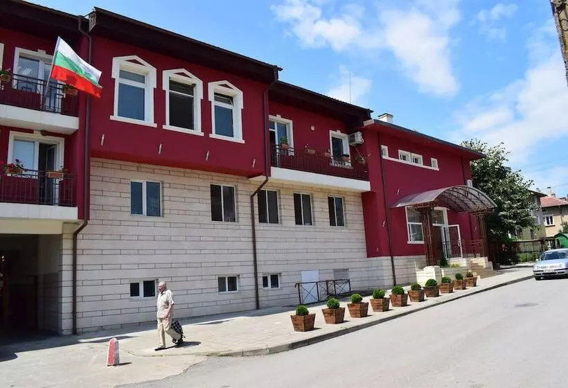 Balneo Hotel Tintyava