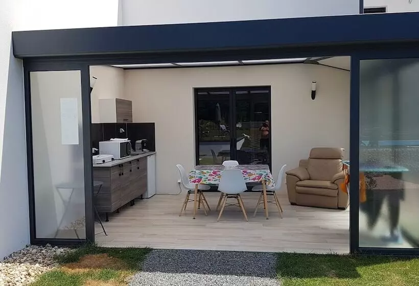 Aamiaismajoitus (B&B) Alolival