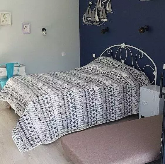 Aamiaismajoitus (B&B) Alolival