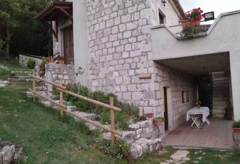 Aamiaismajoitus (B&B) Calvello