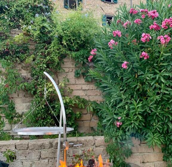 مبيت وإفطار Casa Cerboneschi