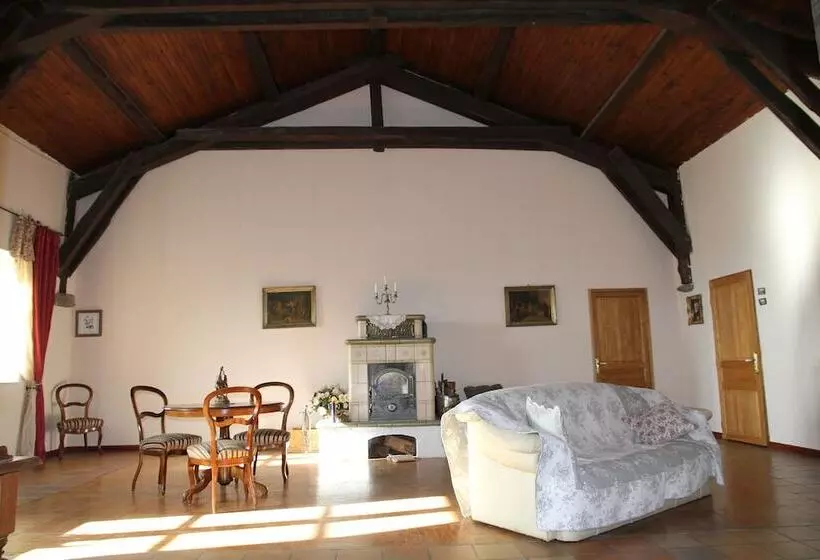 ベッドアンドブレックファースト Chambre D Hotes Au Bon Gré D Hugoline
