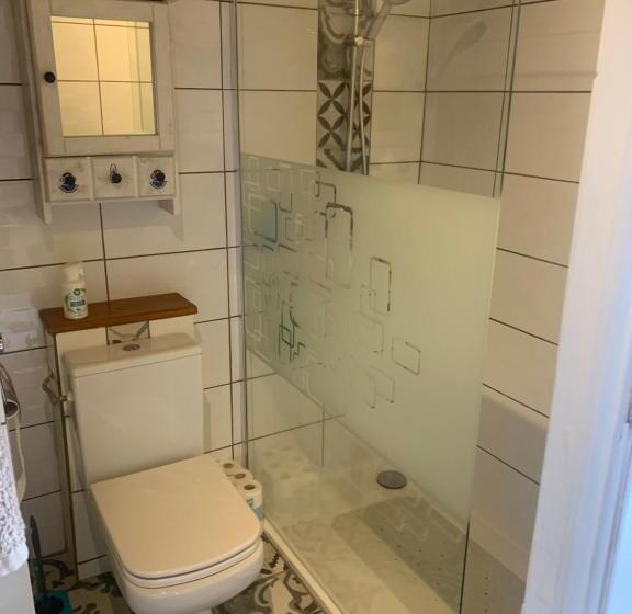 ベッドアンドブレックファースト Chambres D Hôtes Les Vergers De Louise